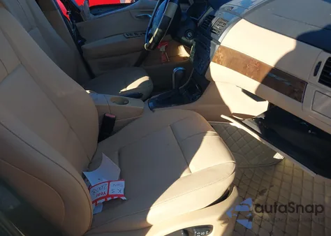 2008 BMW X3 3.0Si из США, поврежденный, VIN WBXPC93438WJ24221